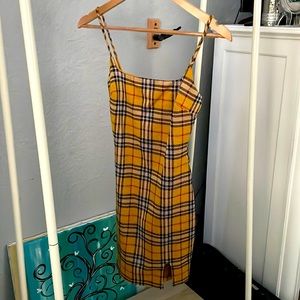 body con dress plaid yellow * NEVER WORN *
